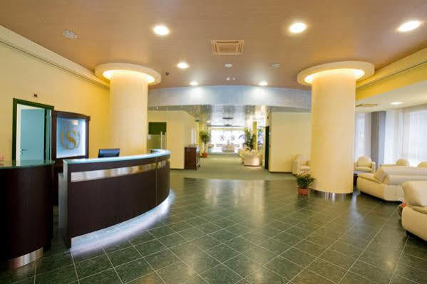 Hotel Senator Gorgonzola Exterior foto